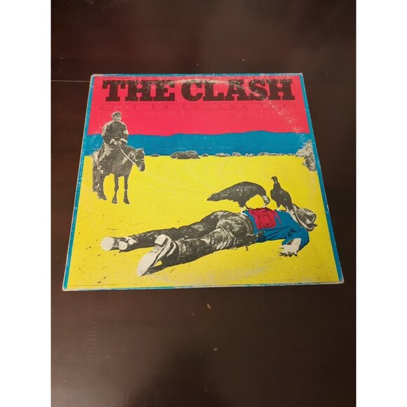 THE CLASH GIVE EM ENOUGH ROPE Vinyl - Picture 1 of 4